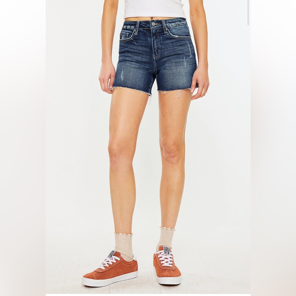 🆕 NWT KanCan Dark Blue Jean Shorts
